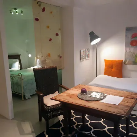 דירה Fassbinder Klause Mit Mini-terrasse סנט ויט אן דר גלאן