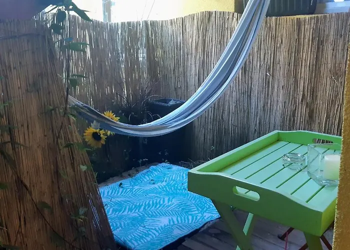 Fassbinder Klause Mit Mini-terrasse דירה